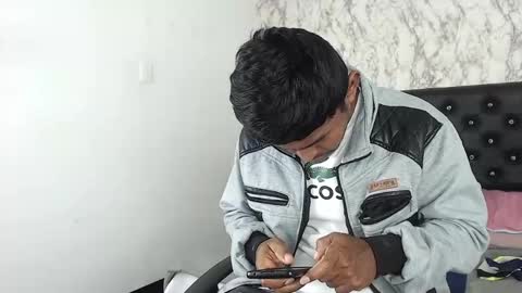 adam_morgan2 online show from October 5, 2025, 3:10 pm