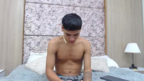 adam_piarse online show from February 19, 2026, 2:35 pm