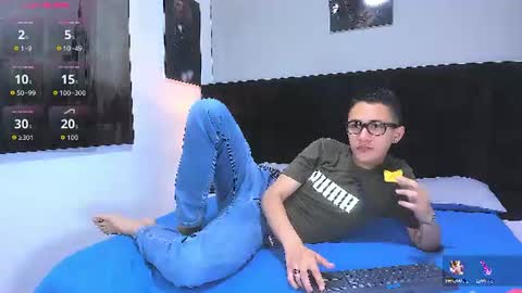 adam_walker_1 online show from July 15, 2026, 3:06 pm