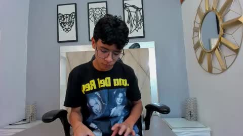 Adams Bobby online show from March 2, 2026, 11:17 am