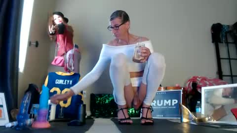 TaylorSexbot online show from December 22, 2024, 6:48 pm