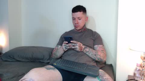 Snapshot of adamtatts chatting on February 15, 2025, 3:09 am Adam online show from February 15, 2025, 3:09 am