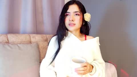  Adara Johnson  online show from September 20, 2025, 11:55 am