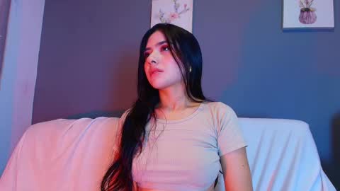  Adara Johnson  online show from March 28, 2026, 11:43 am