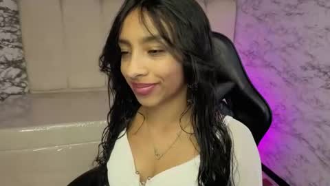 Snapshot of adarasuri_v chatting on June 12, 2026, 2:54 am Hi Stream 1000pm to 600am online show from June 12, 2026, 2:54 am