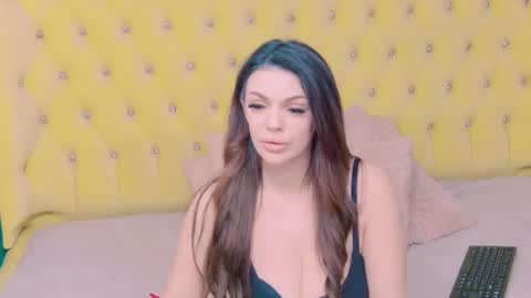 adarubyy online show from February 12, 2025, 3:18 am