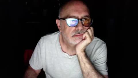 add_me_2 online show from November 22, 2025, 11:53 am