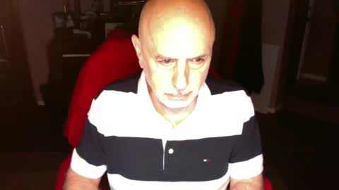 add_me_2 online show from November 23, 2025, 2:22 am