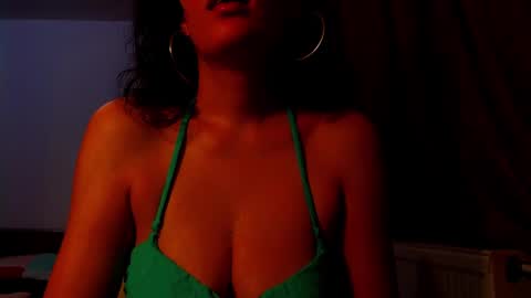 amy        online show from January 16, 2025, 10:44 pm