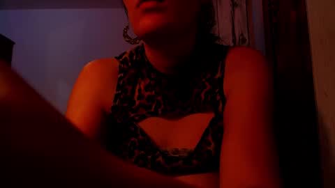 amy        online show from February 6, 2025, 1:43 pm