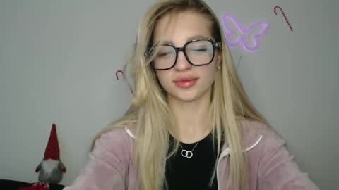 Kristina online show from December 16, 2024, 9:03 am