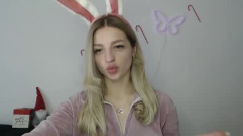 Kristina online show from January 1, 2025, 1:16 pm