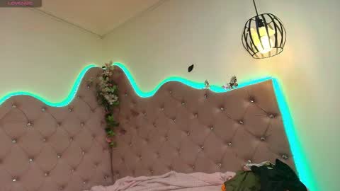 addy__02 online show from February 22, 2026, 6:28 pm