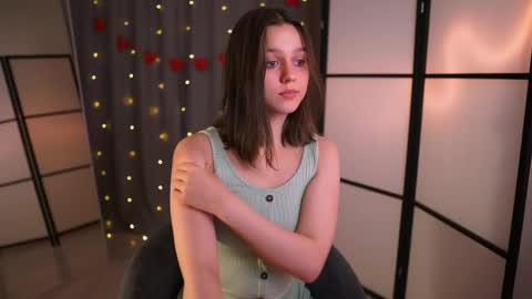 Snapshot of addy_moon chatting on February 16, 2025, 4:21 pm Addy online show from February 16, 2025, 4:21 pm