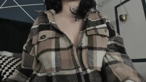 Ade  online show from January 29, 2025, 8:25 pm