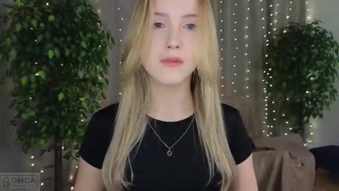 Adele online show from February 10, 2025, 9:15 pm