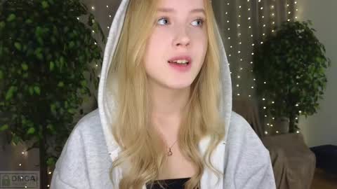 Adele online show from February 24, 2025, 9:52 pm