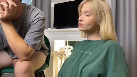 Adele Nick online show from September 11, 2025, 8:36 am