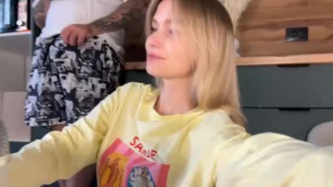 Snapshot of adele_nick2202 chatting on June 10, 2026, 8:02 am Adele Nick online show from June 10, 2026, 8:02 am