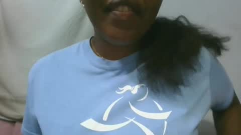 adelealy online show from April 21, 2026, 3:02 am