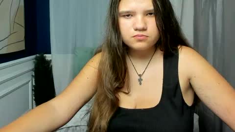 Snapshot of adelecruzz chatting on June 22, 2026, 12:02 pm adelecruzz online show from June 22, 2026, 12:02 pm
