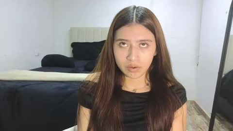 adellein foxx online show from October 21, 2025, 2:56 am