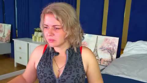 AdeleRavelle online show from July 29, 2026, 5:16 am