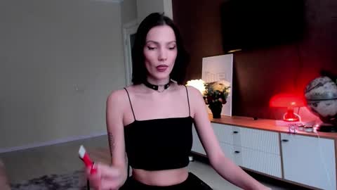 Adele Shine online show from October 6, 2025, 5:38 am