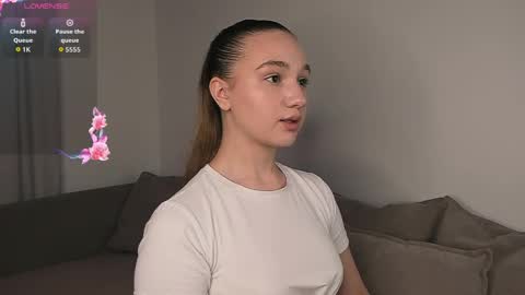 Snapshot of adelexx_zll chatting on May 16, 2026, 7:12 pm adelexx_zll online show from May 16, 2026, 7:12 pm