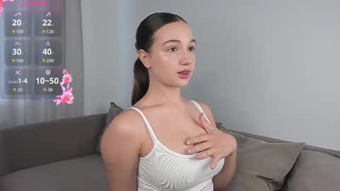 Snapshot of adelexx_zll chatting on July 4, 2026, 4:40 am adelexx_zll online show from July 4, 2026, 4:40 am