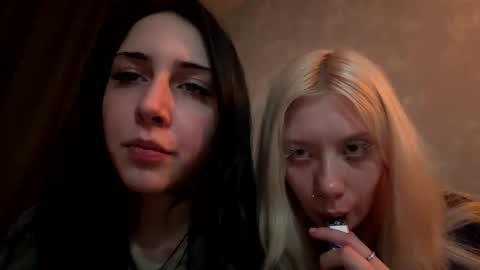 adelin online show from June 1, 2026, 2:46 am