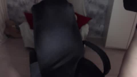 adelinalawson online show from October 4, 2025, 7:01 pm