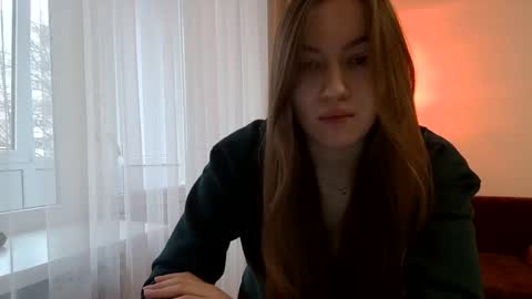 Snapshot of adelinee_sweet chatting on December 3, 2025, 11:52 am adeline online show from December 3, 2025, 11:52 am