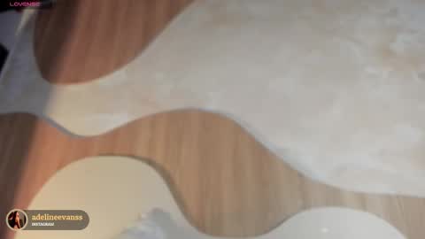 adeline online show from November 29, 2025, 7:06 pm