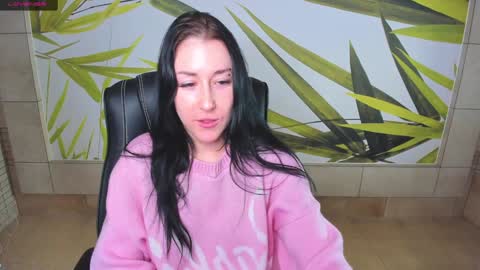 Snapshot of adell_berry chatting on January 14, 2025, 5:19 am Adel online show from January 14, 2025, 5:19 am