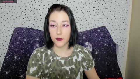 Snapshot of adell_berry chatting on February 7, 2025, 2:40 am Adel online show from February 7, 2025, 2:40 am