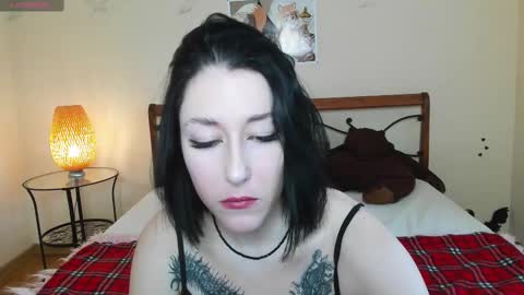 Snapshot of adell_berry chatting on March 1, 2025, 2:59 am Adel online show from March 1, 2025, 2:59 am