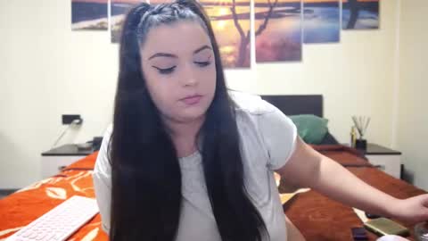 Adellineee online show from February 21, 2025, 1:44 am