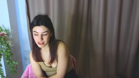 Snapshot of adellyy chatting on May 3, 2026, 12:22 pm Adellyy online show from May 3, 2026, 12:22 pm