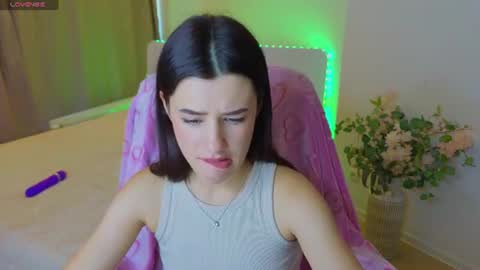 Adellyy online show from July 18, 2026, 11:36 am