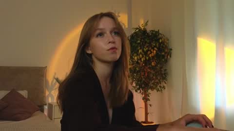 Snapshot of adencianey chatting on July 25, 2026, 1:41 pm Selestia online show from July 25, 2026, 1:41 pm
