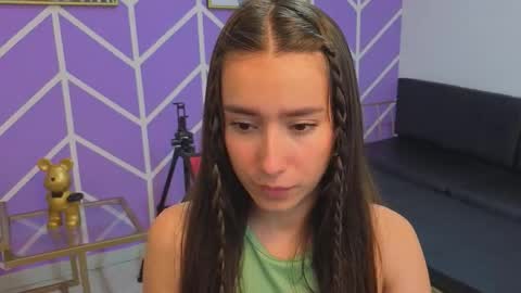 Adhara online show from March 12, 2026, 1:06 pm