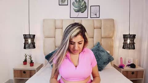 AdharaSmithh online show from January 23, 2025, 10:22 pm