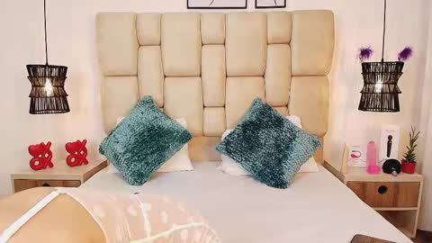 AdharaSmithh online show from March 2, 2025, 11:09 pm