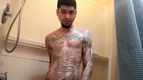 adiandaddy online show from December 5, 2025, 3:52 pm