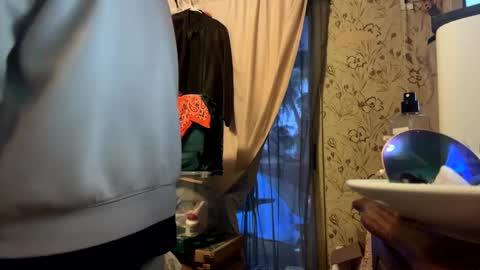 adick_ting online show from December 15, 2024, 1:02 am