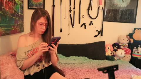Snapshot of aditzytgirl chatting on April 23, 2026, 7:27 pm A Ditzy TGirl aka Lizzy online show from April 23, 2026, 7:27 pm