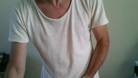 ADJ777 online show from September 14, 2025, 2:38 pm