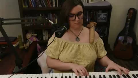 adobe_angel304 online show from December 16, 2024, 10:34 pm