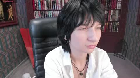 Snapshot of adonbev chatting on July 2, 2026, 3:23 am adonbev online show from July 2, 2026, 3:23 am